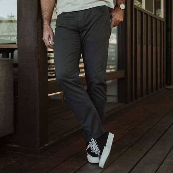 Flint and Tinder 365 Pant in Charcoal (31 x 30, Tapered)